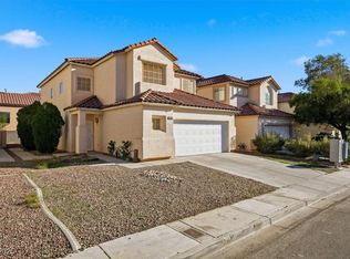 3350 Commendation Dr, Las Vegas, NV 89117