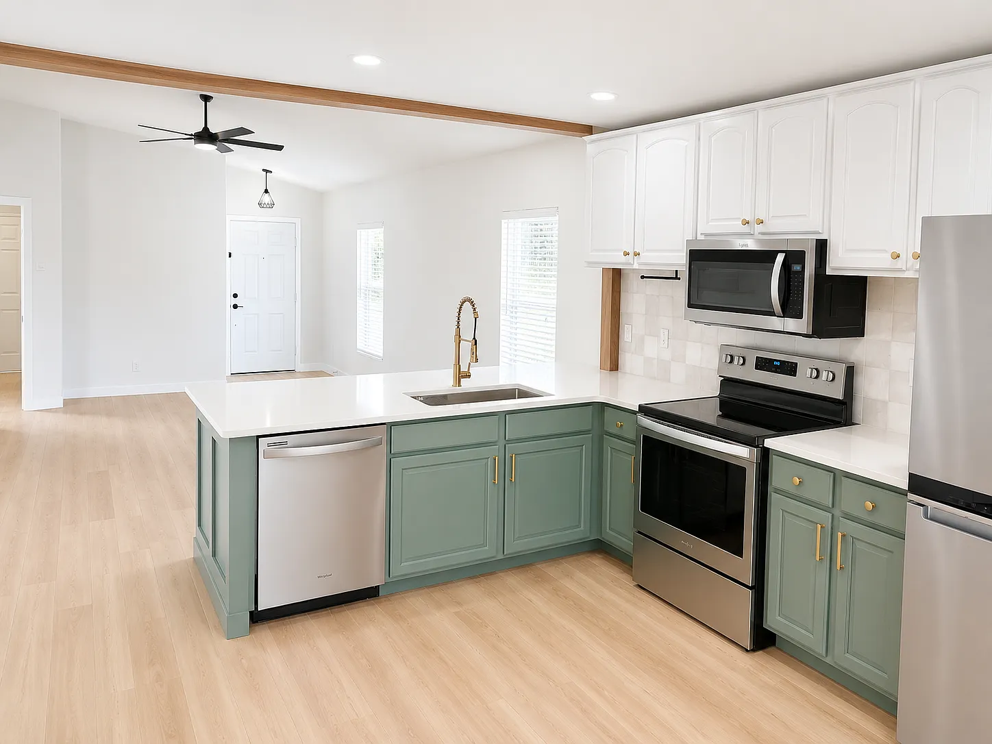 3 bed, 1275 sqft, $2,825 — Photo 1