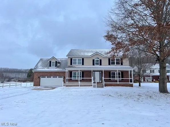 4033 W State St, Dennison, OH 44663