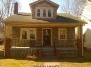 1112 42nd St NE, Washington, DC 20019