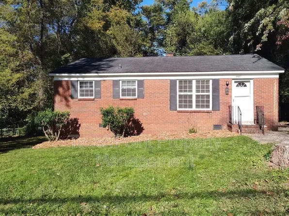 5027 Erickson Rd, Charlotte, NC 28205
