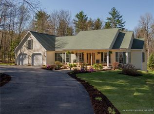 47 Apple Farm Xing, Winthrop, ME 04364