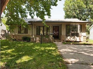 321 N Colby St, Valley Center, KS 67147
