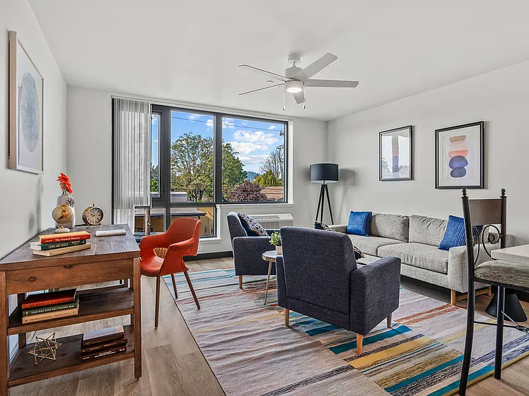 The Buckley at Lents — Photo 15