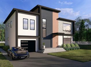 38 Birch Ln, Levittown, NY 11756