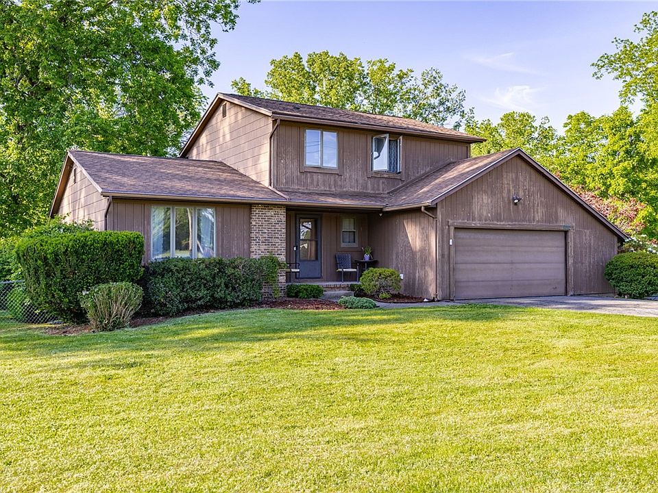 1st image of 1010 Maiden Ln