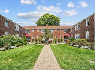 6 Bryant Crescent #1H, White Plains, NY 10605