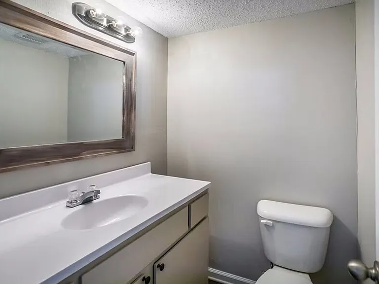 Wilson Crossing Townhomes: Your Spacious, Two-Story Home in Whitehaven, Memphis! — Photo 12