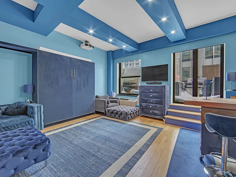 20 Pine St #1911 — Photo 3