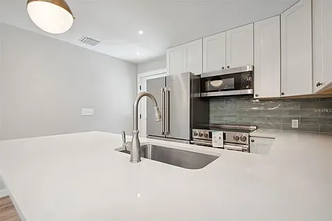 2403 E 19th Ave #1/2 — Photo 10
