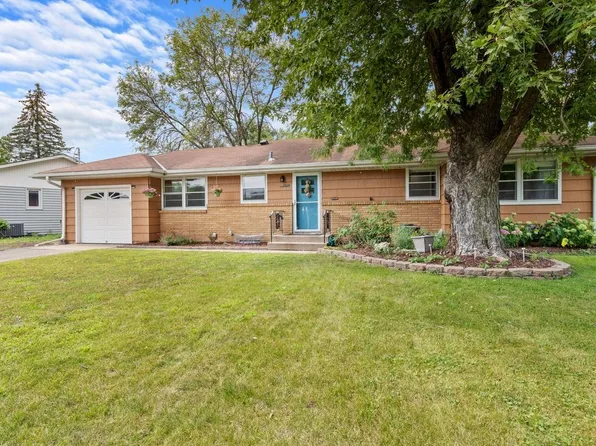 2536 Flag Ave S, Saint Louis Park, MN 55426