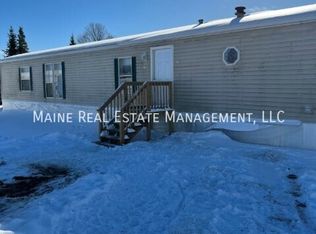 15 Rugosa Ln, Levant, ME 04456