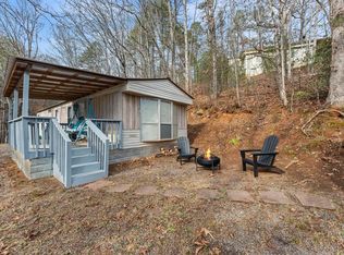31 Fieldstone Dr, Franklin, NC 28734