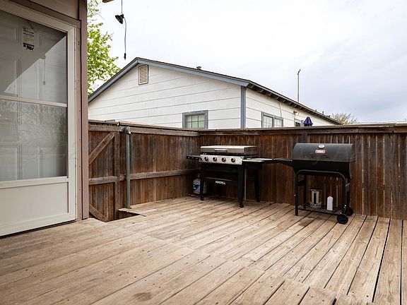5th image of 5017 Bowie St