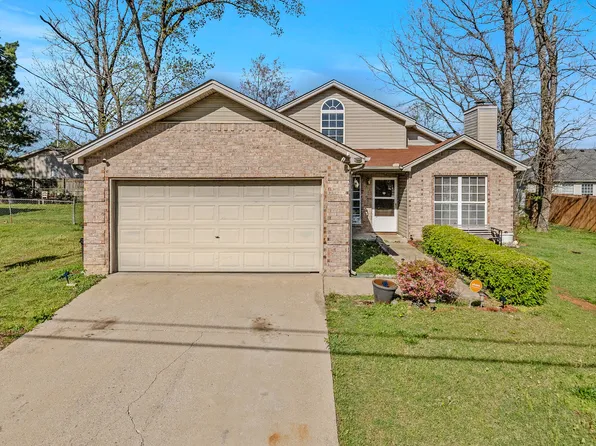 876 Lavergne Ln, La Vergne, TN 37086