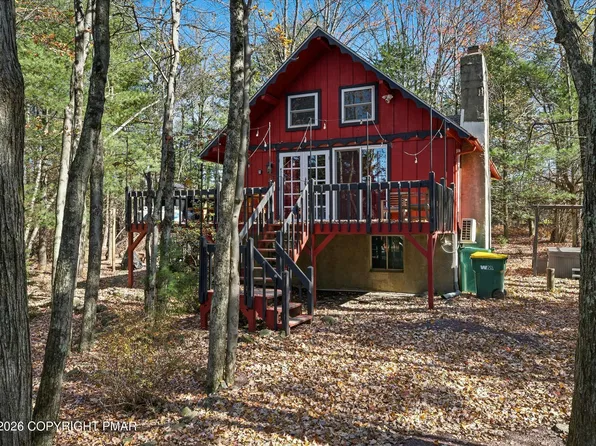 166 Nadine Blvd, Pocono Summit, PA 18346