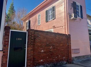 1304 Pleasant St, New Orleans, LA 70115