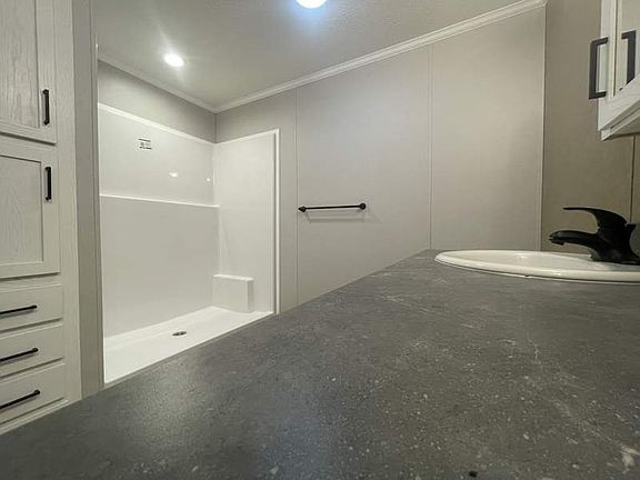 5th image of 701 W Mill St Lot 175