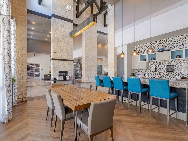 Enclave Falcon Pointe — Photo 30