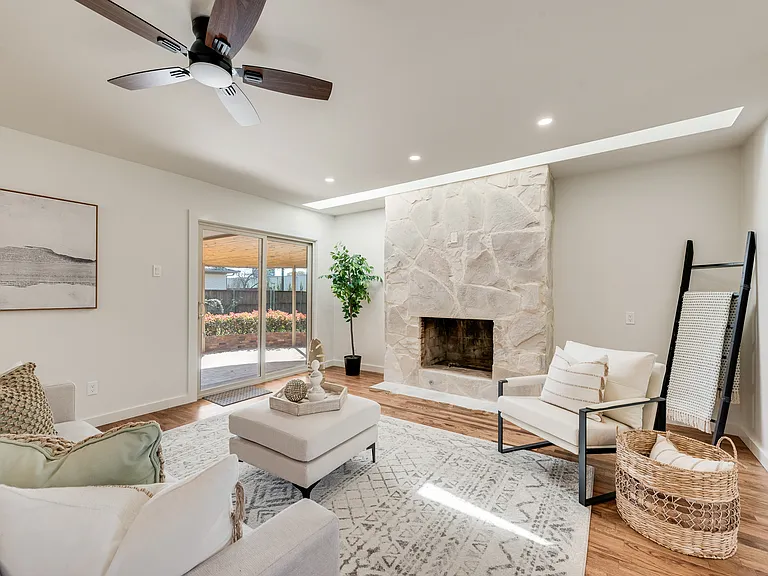 3106 Sharpview Ln — Photo 7