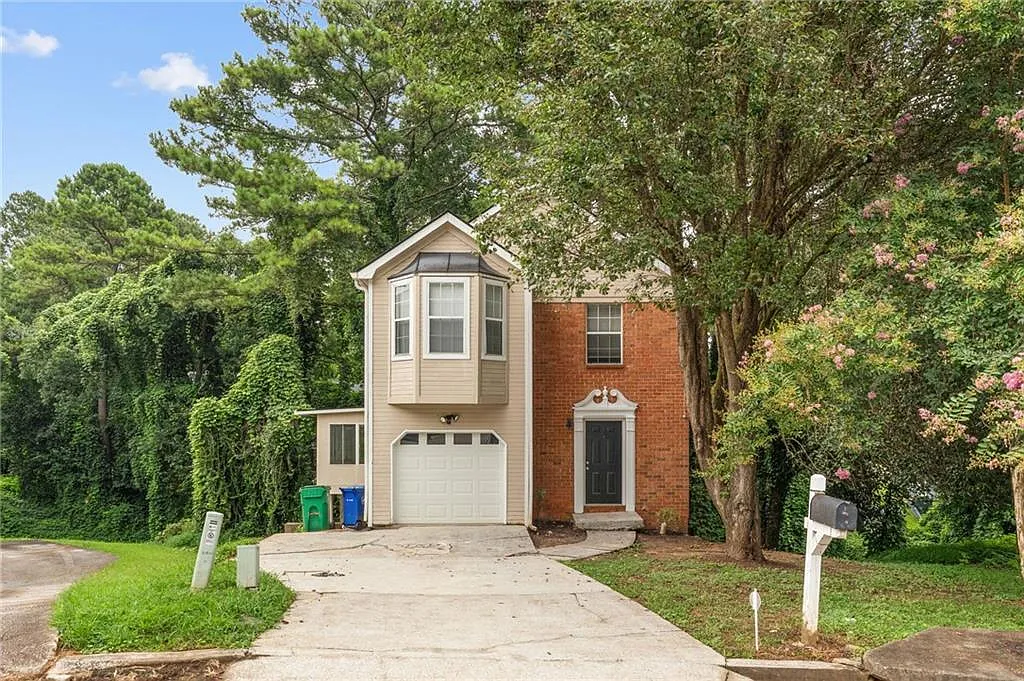 4 bed, 3.5 bath, 1548 sqft, $2,350 — Photo 1