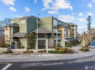 3150 W Government Way APT 402, Seattle, WA 98199