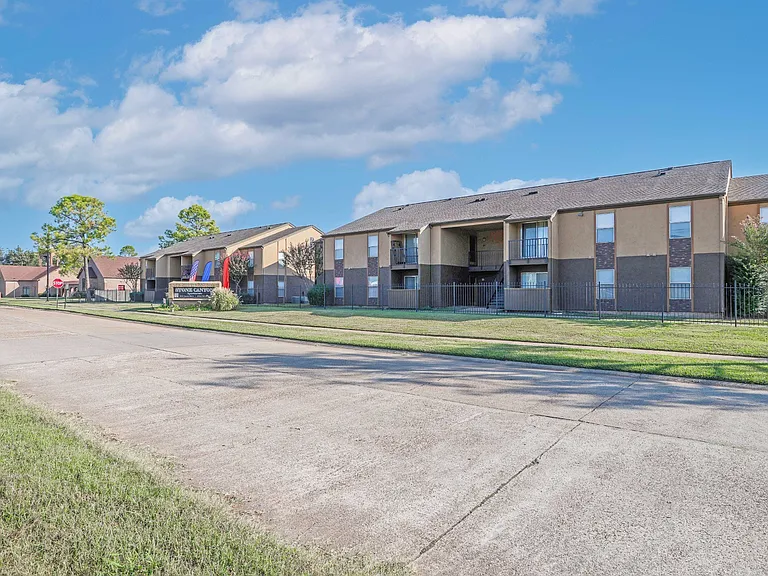 Stone Canyon — Photo 20