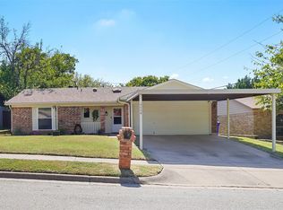 6608 Murel Dr, Watauga, TX 76148