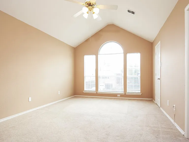 3011 Renaissance Dr — Photo 8
