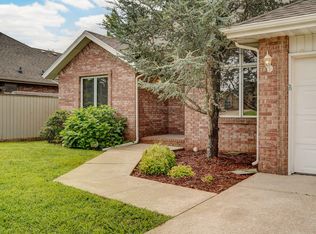 3664 W Edgewood St, Springfield, MO 65807