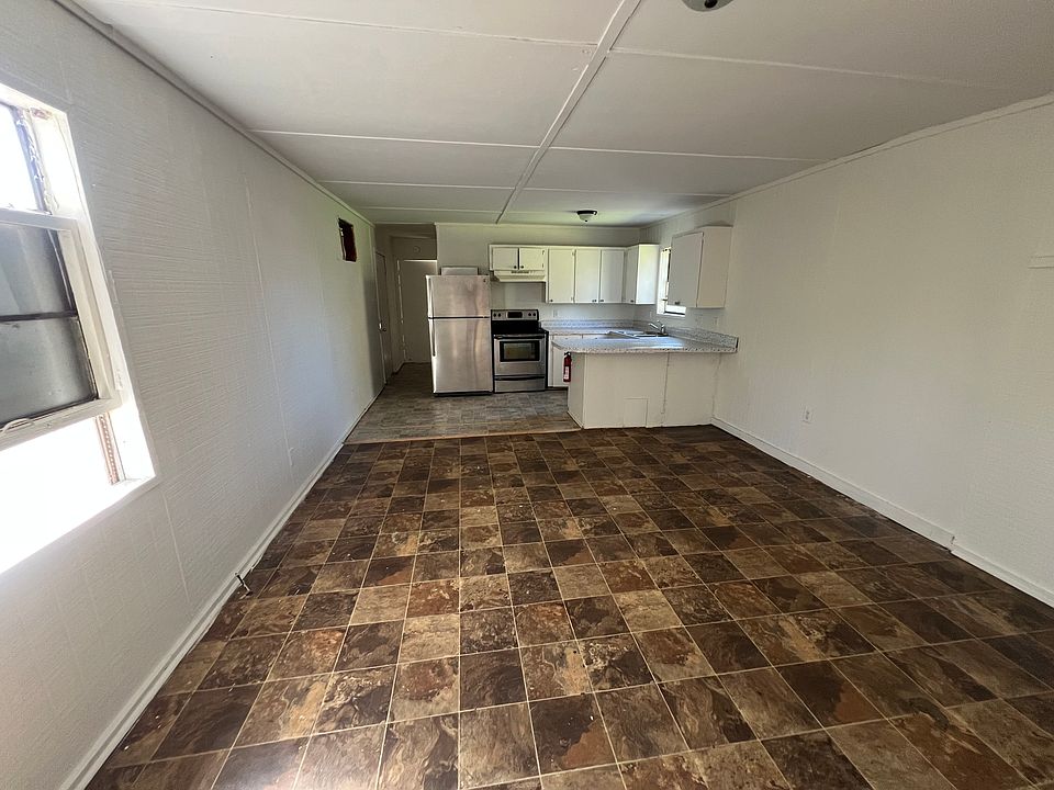 2nd image of 2816 Monroe St APT B