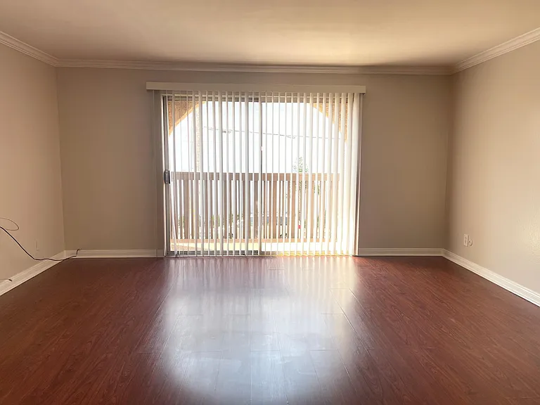 719 N Eucalyptus Ave #17A — Photo 9