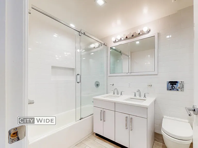219 E 69th St #10J — Photo 9