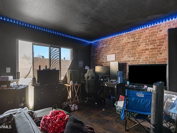 4th image of 15650 N 19TH Avenue #1194