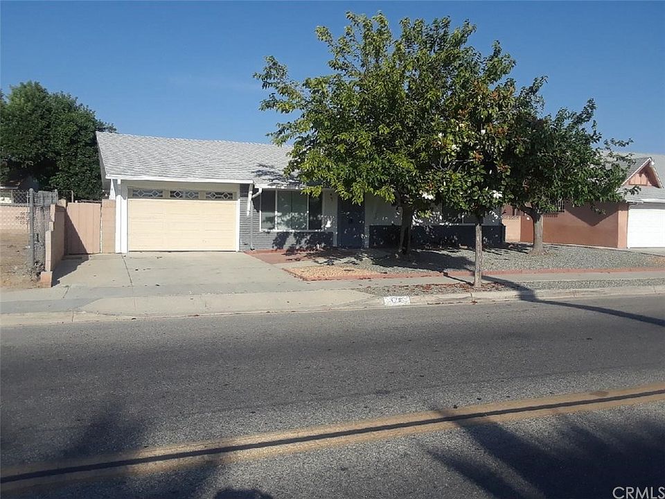 1st image of 470 S Lyon Ave