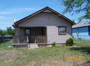 419 E Main St, Geronimo, OK 73543