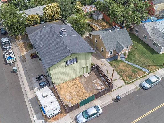 4th image of 1734 N Palm Ave