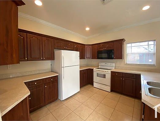 2nd image of 2880 NW 9th Pl