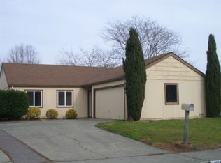 100 Marvin Ct, Petaluma, CA 94954