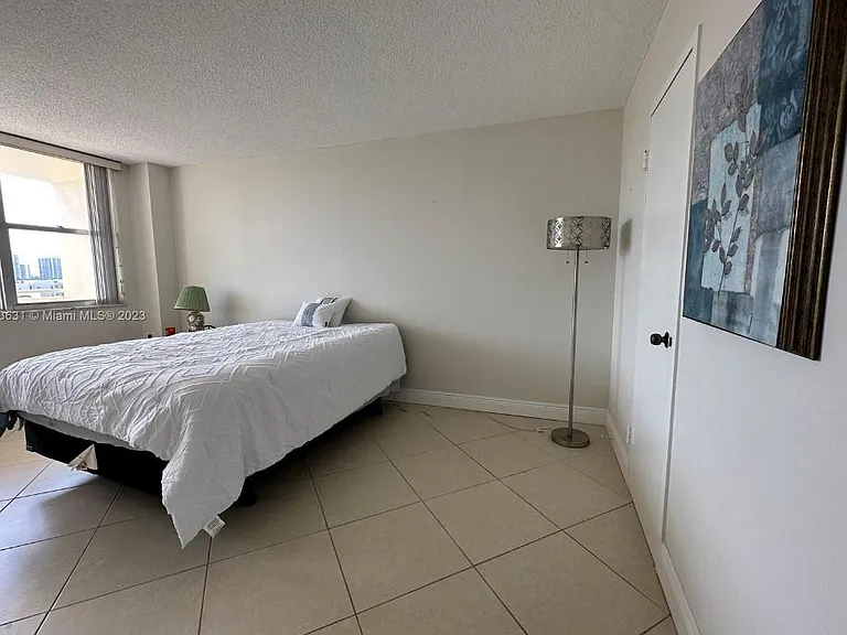 3180 S Ocean Dr #621 — Photo 19