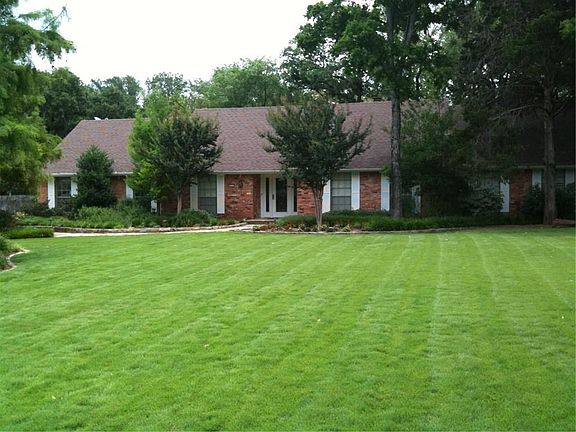 2nd image of 5124 Wildwood Dr