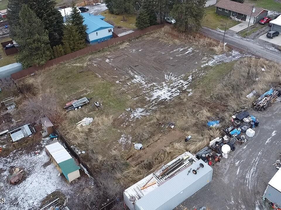 2nd image of 32751 N 4th Ave
