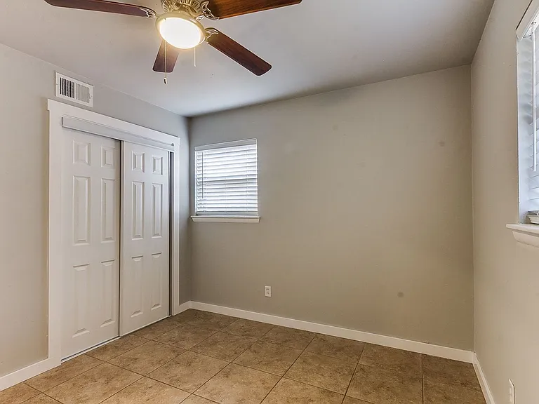 1909 Hardy Dr — Photo 13