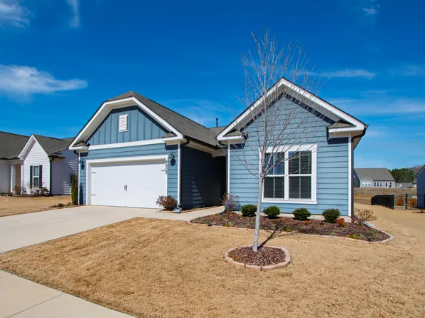 4809 Okeechobee Ct, Fuquay Varina, NC 27526