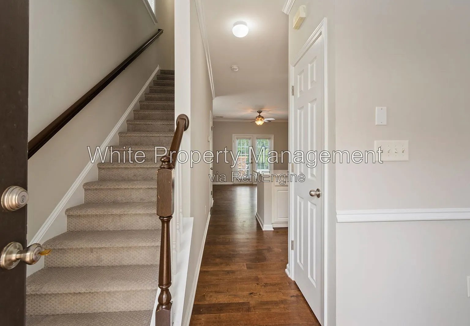 2 bed, 2.5 bath, 1128 sqft, $1,895 — Photo 4