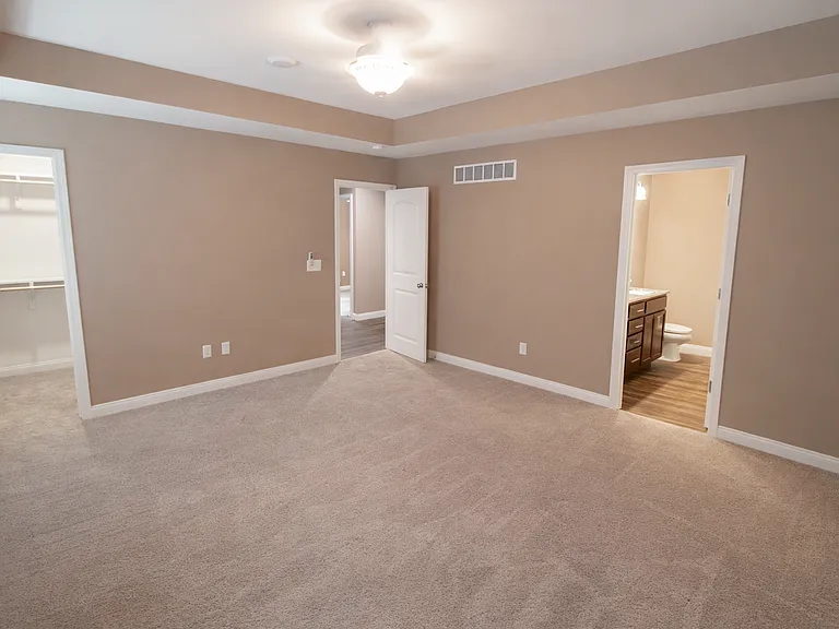 2810 Amberwood Ct — Photo 13