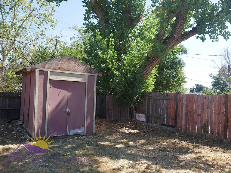4111 32nd St — Photo 23