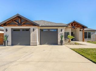 10156 Victoria Dr, Redding, CA 96001