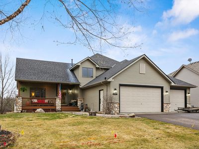 7927 17th St N, Oakdale, MN, 55128