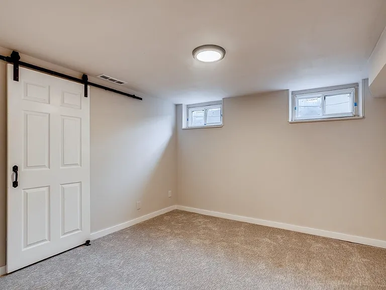 5760 Dudley St — Photo 25